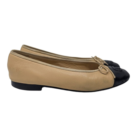 Chanel ballet flats in two tone beige black, size 37.5