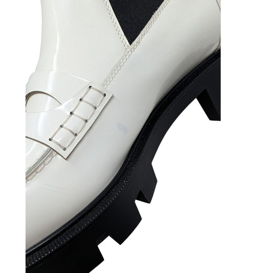 Christian Louboutin Montezu Chelsea Boot in White / Black, size 39