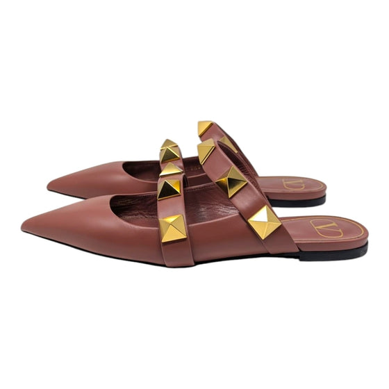 Valentino Garavani Roman stud flat mule in brown, size 38