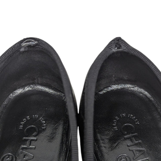 Vintage Chanel Cambon ballet flats in quilted black, size 40