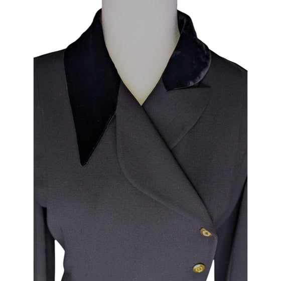 Rare Chanel 1988 vintage blazer dress in black, size 38