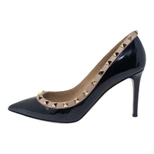  Valentino Rockstud pumps in black patent and blush, size 38