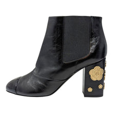  Chanel 2016 camellia chelsea bootie in black, size 42