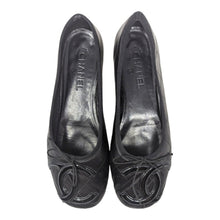  Vintage Chanel Cambon ballet flats in quilted black, size 40