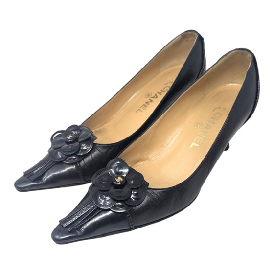 Vintage Chanel Camellia pointed toe pumps in black, size 38