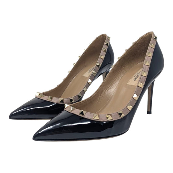 Valentino Rockstud pumps in black patent and blush, size 38