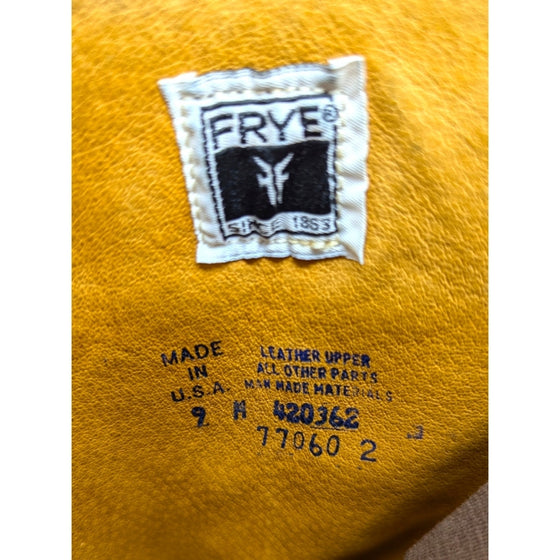 Rare Vintage 90's Frye Campus boot in banana yellow, size 9