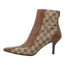  Vintage Gucci GG Monogram Ankle Boots in Brown, Size 9