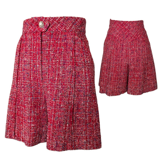 Chanel 2019 tweed blazer shorts suit in red tweed, size FR34