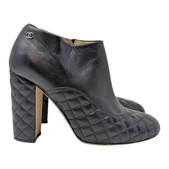 Chanel Quilted Ankle Boots in Black, Size 39